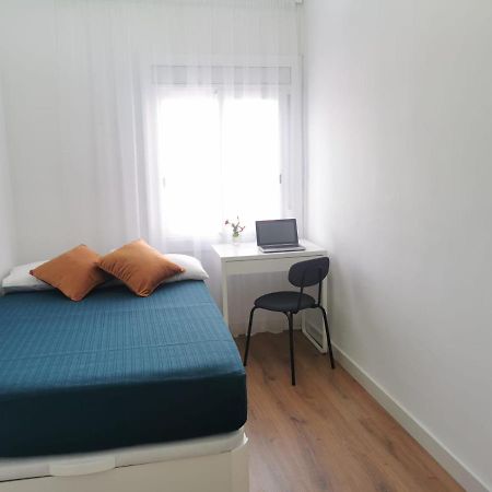 Atico Apartment Terrassa Luaran gambar