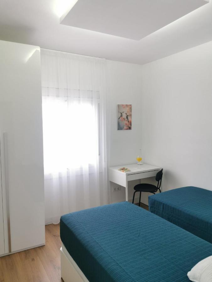 Atico Apartment Terrassa Luaran gambar